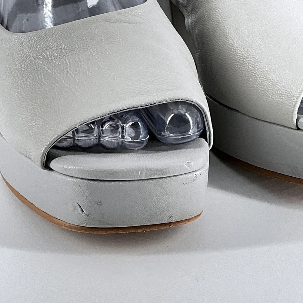Jeffrey Campbell Size 6.5 Gray Leather Slingback Extendo‎ Platform Heels Sandals